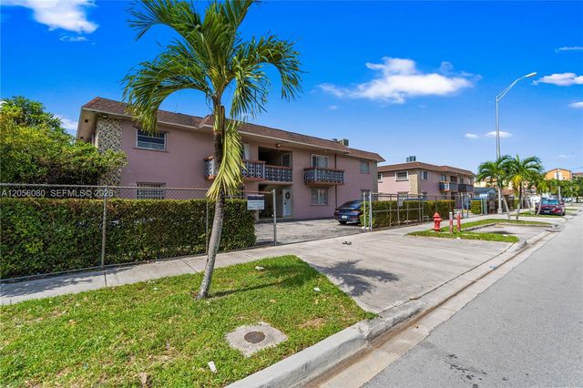 1250 W 26th Pl 108, Hialeah, FL 33010