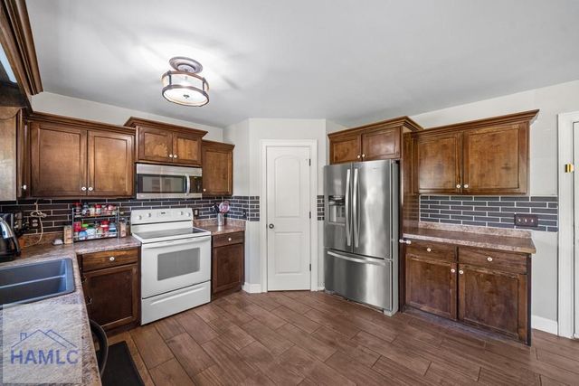 48 Norton Street, Ludowici, GA 31316