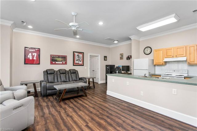 6699 Fegan Road, Summerfield, NC 27358