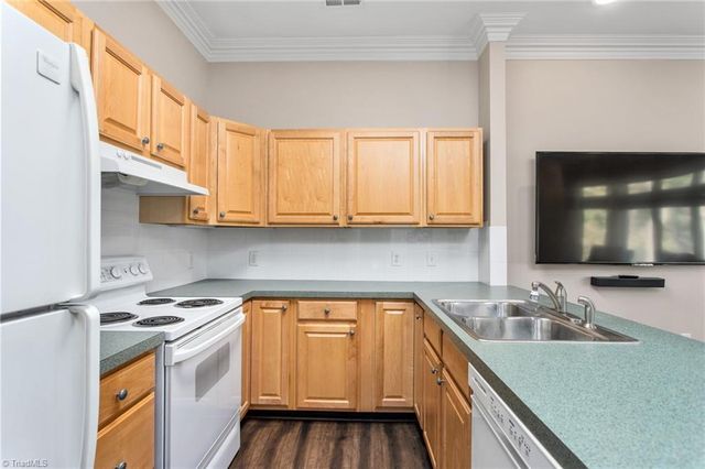 6699 Fegan Road, Summerfield, NC 27358