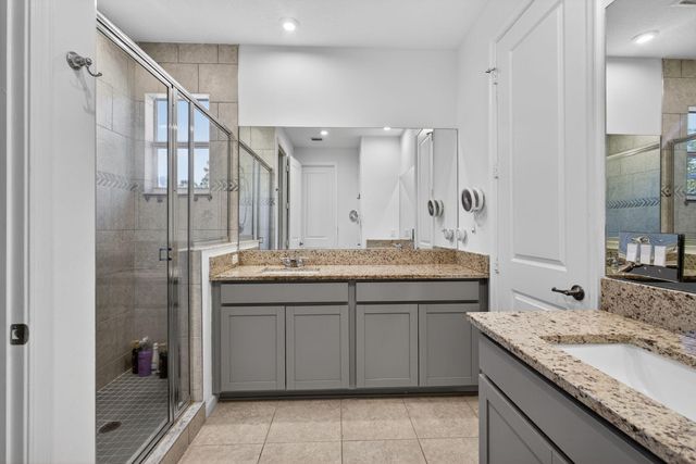 6607 Pointe Of Woods Drive, West Palm Beach, FL 33415