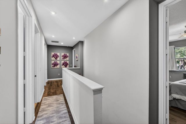 6607 Pointe Of Woods Drive, West Palm Beach, FL 33415