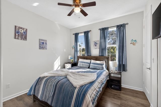 6607 Pointe Of Woods Drive, West Palm Beach, FL 33415