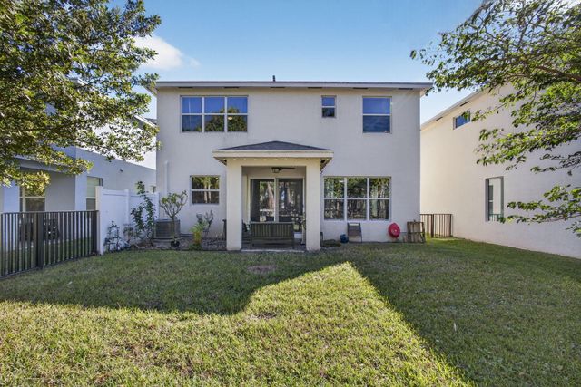 6607 Pointe Of Woods Drive, West Palm Beach, FL 33415