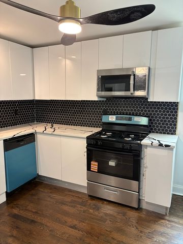 7326 S Woodlawn Avenue 2, Chicago, IL 60619