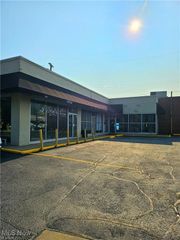 2139 Noble Road, Cleveland, OH 44112