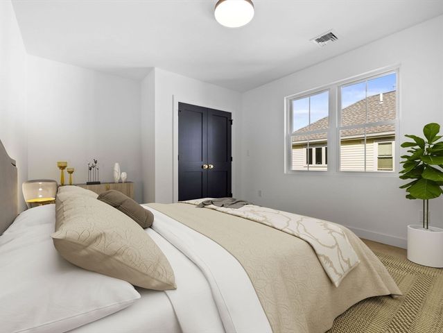 23 Winter Street 23, Medford, MA 02155