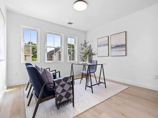 23 Winter Street 23, Medford, MA 02155