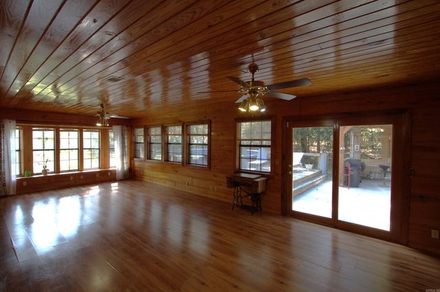 4000 Bluebird Ln, Little Rock, AR 72210