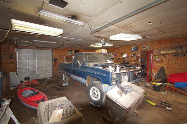 4000 Bluebird Ln, Little Rock, AR 72210