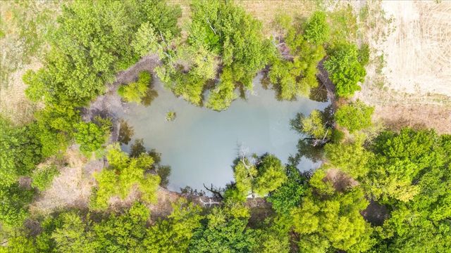 250 Willow Lane, Van Alstyne, TX 75495