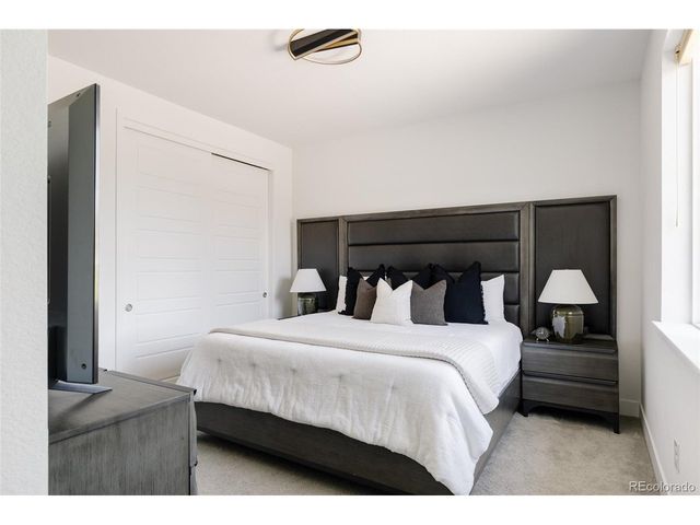 9999 E 59th North Pl, Denver, CO 80238