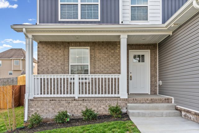 744 Banister Drive, Clarksville, TN 37042