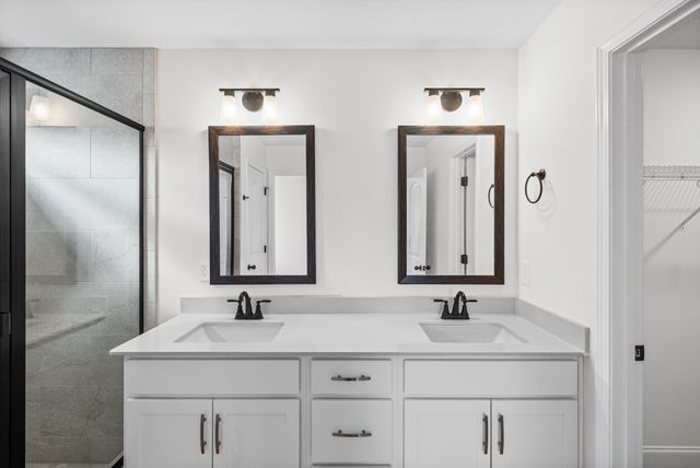 744 Banister Drive, Clarksville, TN 37042