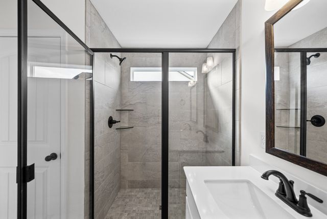 744 Banister Drive, Clarksville, TN 37042