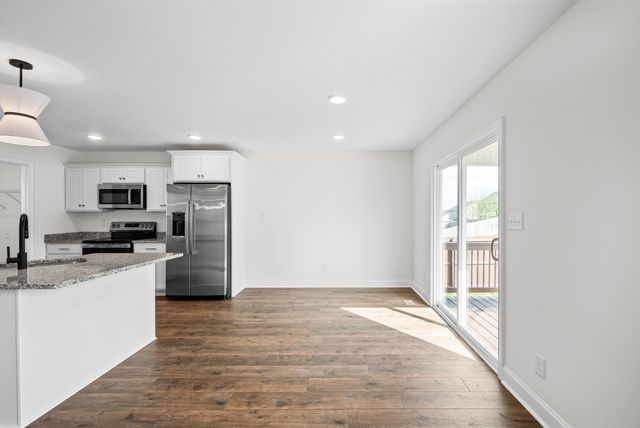 744 Banister Drive, Clarksville, TN 37042