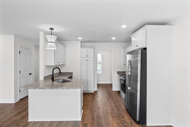 744 Banister Drive, Clarksville, TN 37042