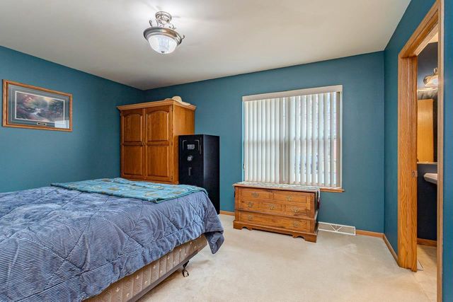 210 PEGGY LANE, Rothschild, WI 54474