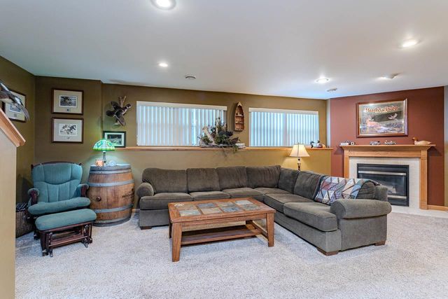 210 PEGGY LANE, Rothschild, WI 54474