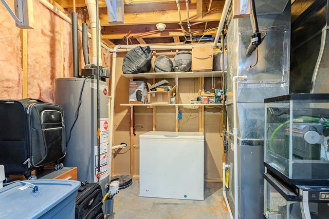 210 PEGGY LANE, Rothschild, WI 54474