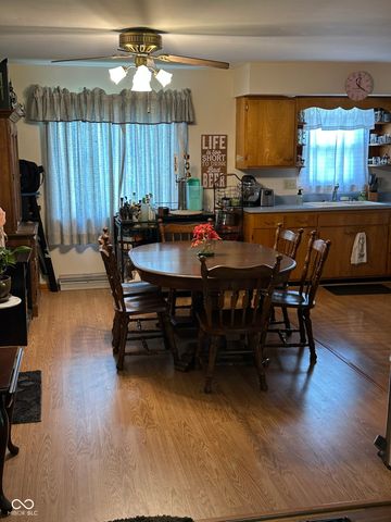 261 Woodlane Drive, Columbus, IN 47201