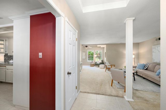 4855 Whitney Blvd, Rocklin, CA 95677