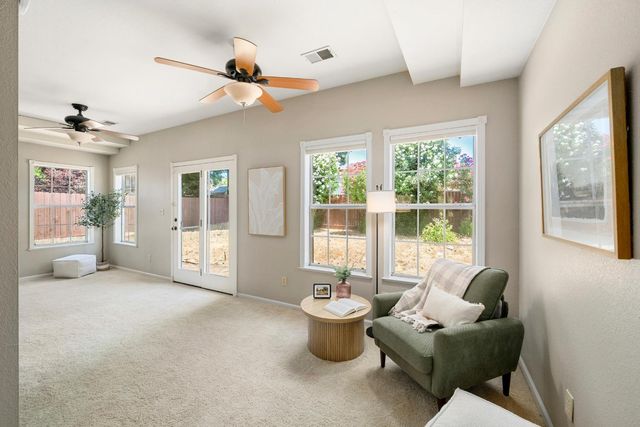 4855 Whitney Blvd, Rocklin, CA 95677