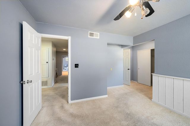 4855 Whitney Blvd, Rocklin, CA 95677