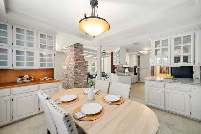 4855 Whitney Blvd, Rocklin, CA 95677
