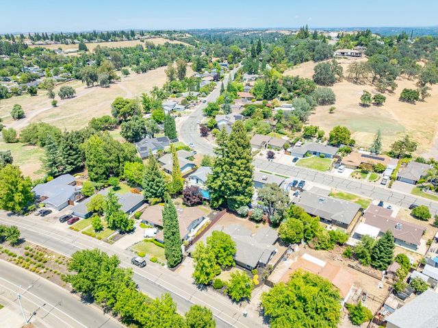 4855 Whitney Blvd, Rocklin, CA 95677