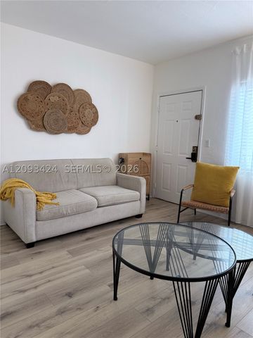 1135 Euclid Ave 205, Miami Beach, FL 33139