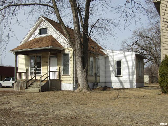 143 E SPRUCE Street, Canton, IL 61520