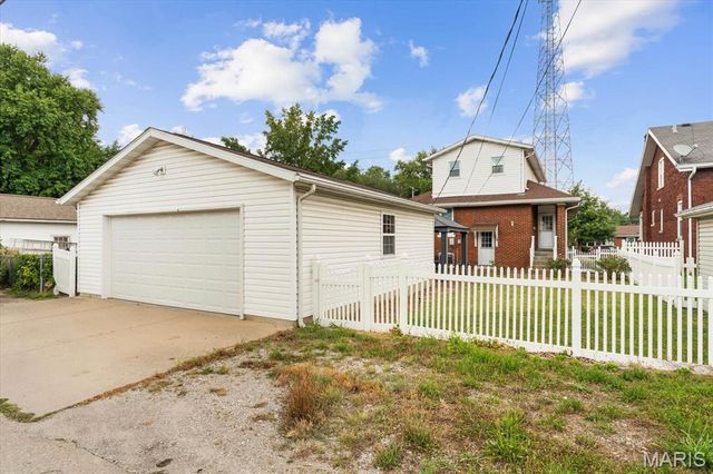2116 W A Street, Swansea, IL 62226