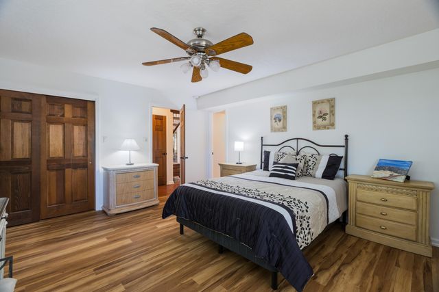11804 Modesto Avenue NE, Albuquerque, NM 87122