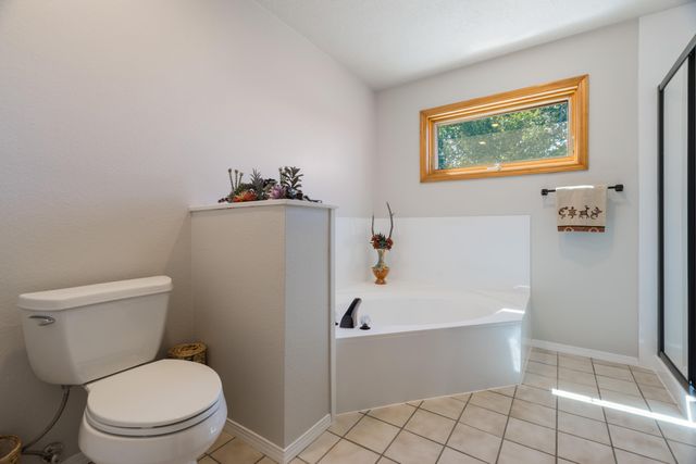 11804 Modesto Avenue NE, Albuquerque, NM 87122