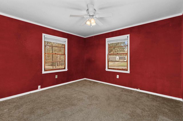 204 S Holly St, Ore City, TX 75683