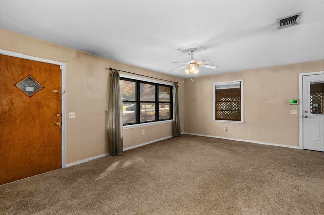 204 S Holly St, Ore City, TX 75683