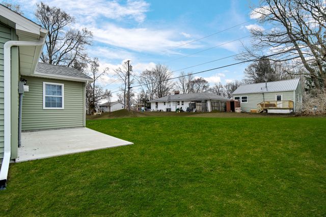 285 S Ivanhoe Road, Kingsford Heights, IN 46346