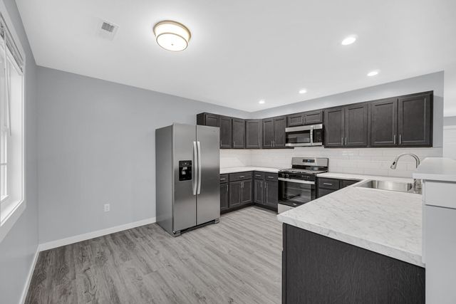 285 S Ivanhoe Road, Kingsford Heights, IN 46346