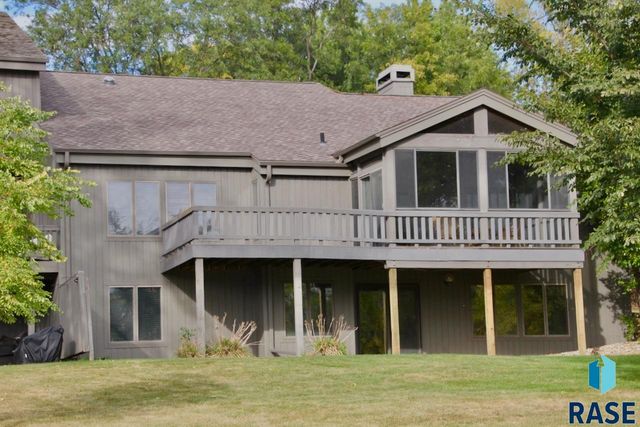 3201 W Rivers Edge Way Way, Sioux Falls, SD 57105