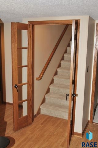 3201 W Rivers Edge Way Way, Sioux Falls, SD 57105