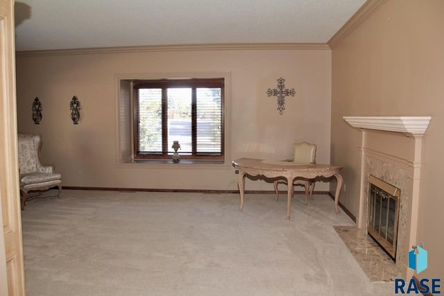 3201 W Rivers Edge Way Way, Sioux Falls, SD 57105