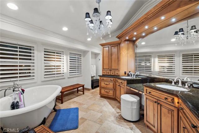 21911 Via Del Lago, Trabuco Canyon, CA 92679