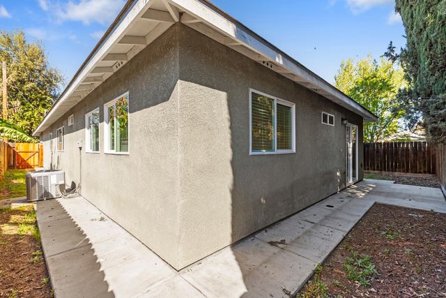 539 W lowell Ave, Tracy, CA 95376