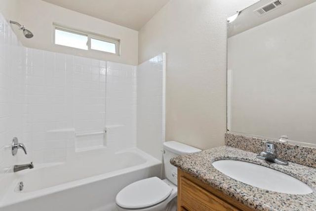 539 W lowell Ave, Tracy, CA 95376