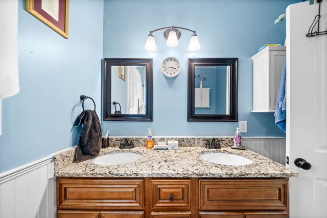 381 Tummins Rd, Mc Ewen, TN 37101