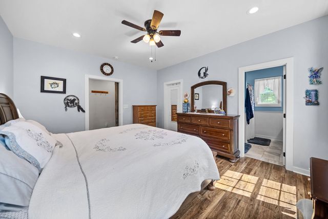 381 Tummins Rd, Mc Ewen, TN 37101