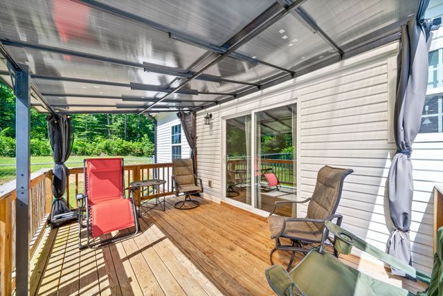 381 Tummins Rd, Mc Ewen, TN 37101