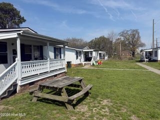 213/215 E Albemarle Street, Edenton, NC 27932