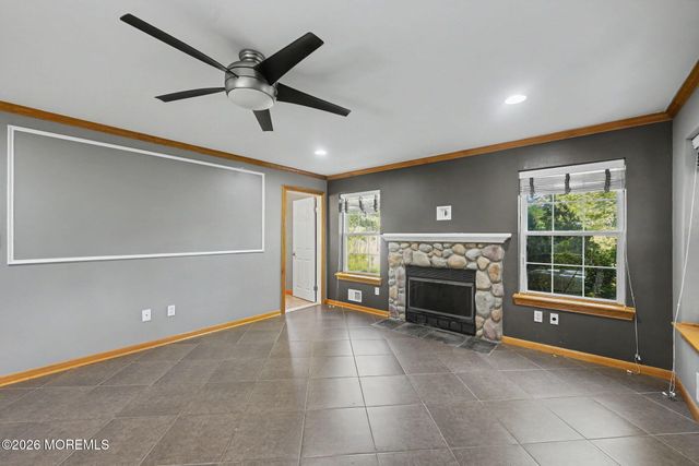 29 Cottonwood Drive, Jackson, NJ 08527